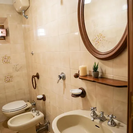 Il Leccio Vinci Casa de Férias Rinecchi